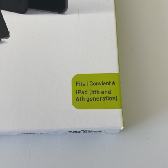 Puregear Folio Case for iPad 5th / 6th Generation - Picture 2 of 5